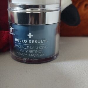 IT Cosmetics Wrinkle Reducing Daily Retinol Serum In Cream